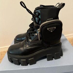 Prada Boots(37)
